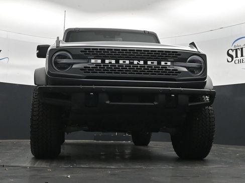 Used 2025 Ford Bronco Badlands AWD/4WD image 18