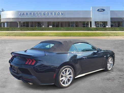 Used 2024 Ford Mustang GT Premium image 4