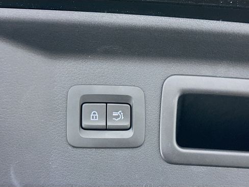 Used 2024 MAZDA CX-90 Plug-In Hybrid w/ Premium Pkg image 33