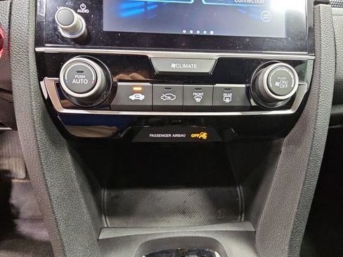Used 2019 Honda Civic Sport image 18