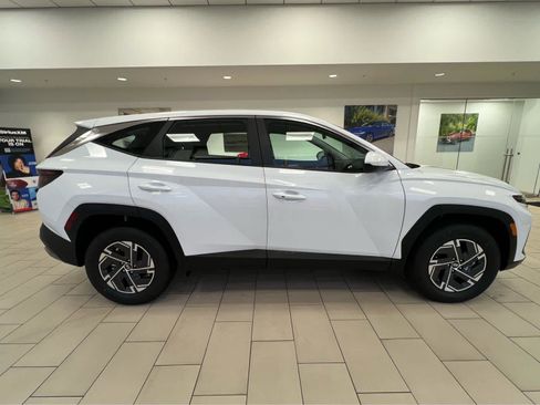 New 2026 Hyundai Tucson Blue SE AWD/4WD image 6
