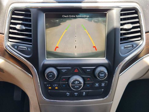 Used 2014 Jeep Grand Cherokee Limited RWD image 17