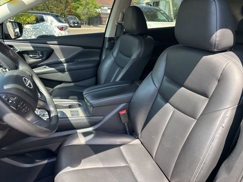 Used 2023 Nissan Murano SV w/ SV Midnight Edition Package AWD/4WD image 10