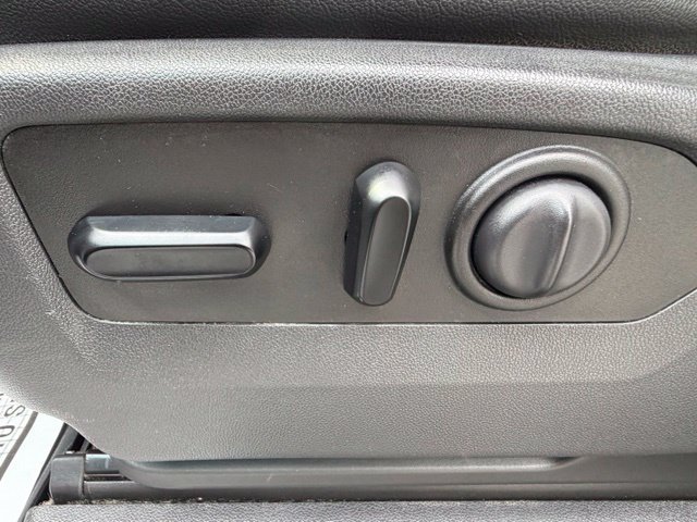 Used 2019 GMC Sierra 1500 AT4 w/ AT4 Premium Package AWD/4WD image 29