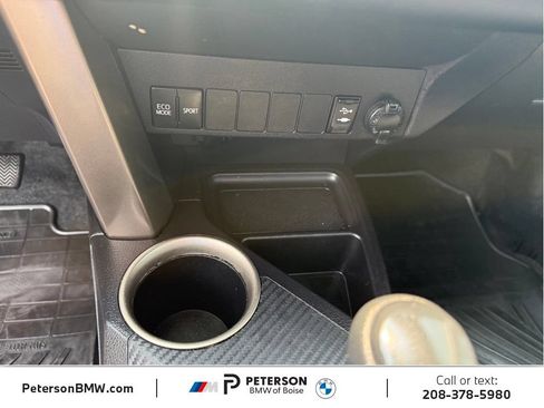 Used 2014 Toyota RAV4 XLE AWD/4WD image 23