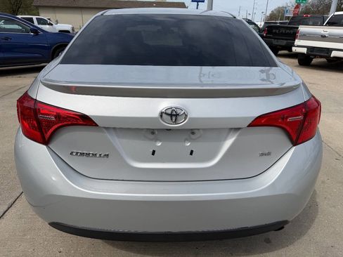 Used 2017 Toyota Corolla SE w/ Carpet Mat Package (TMS) image 6
