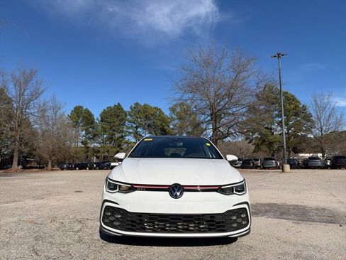 Used 2024 Volkswagen GTI SE image 3