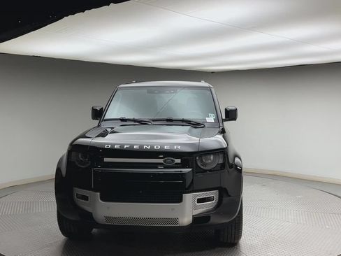 Certified 2025 Land Rover Defender 110 S AWD/4WD image 7