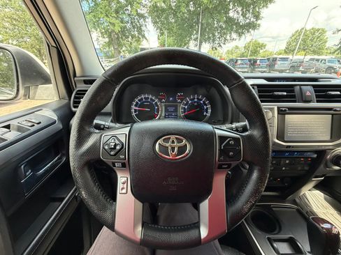 Used 2017 Toyota 4Runner Limited RWD image 24
