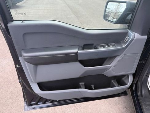 Used 2023 Ford F150 XLT RWD image 4