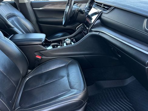 Used 2021 Jeep Grand Cherokee L Limited w/ Trailer Tow Group (B) image 16