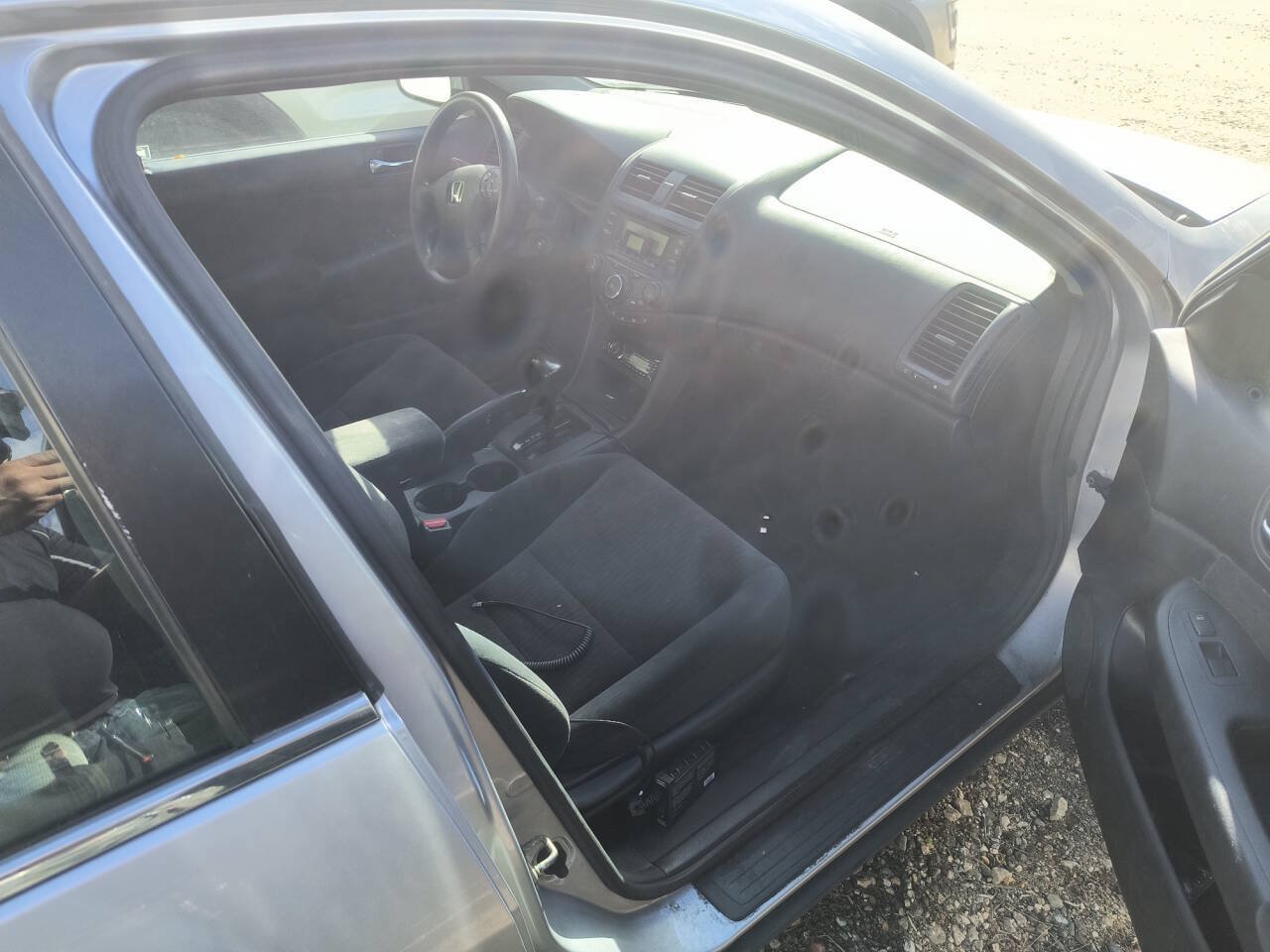 Used 2003 Honda Accord LX image 27