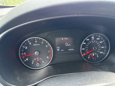 Used 2020 Kia Sportage LX AWD/4WD image 10