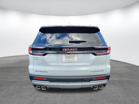 New 2026 GMC Acadia Elevation w/ Elevation Premium Package FWD image 7