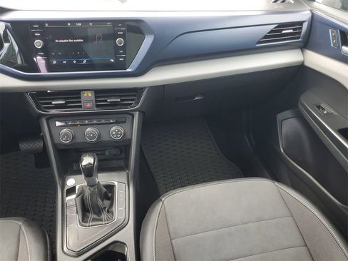 Used 2022 Volkswagen Taos SE image 56