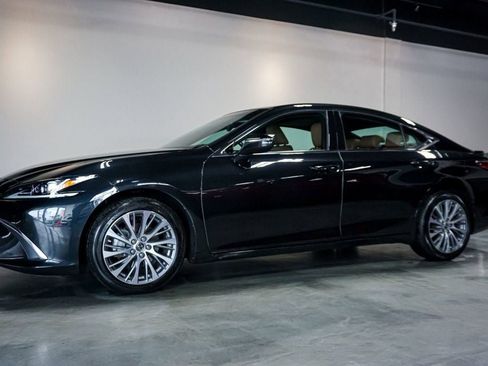 Used 2021 Lexus ES 250 w/ Premium Package image 67