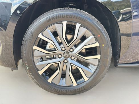 New 2026 Subaru Solterra image 37