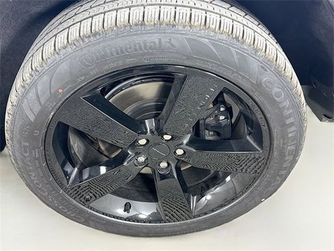 New 2026 Land Rover Defender 130 V8 image 34