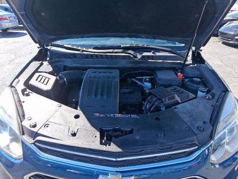 Used 2017 Chevrolet Equinox LT w/ Convenience Package image 34