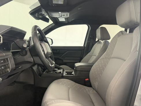 Used 2026 Toyota Tacoma SR5 AWD/4WD image 14