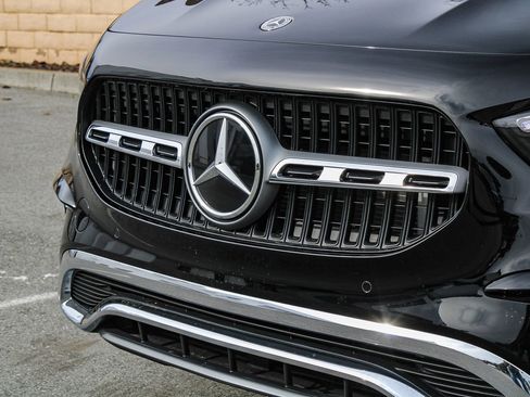 Certified 2026 Mercedes-Benz GLA 250 4MATIC image 6