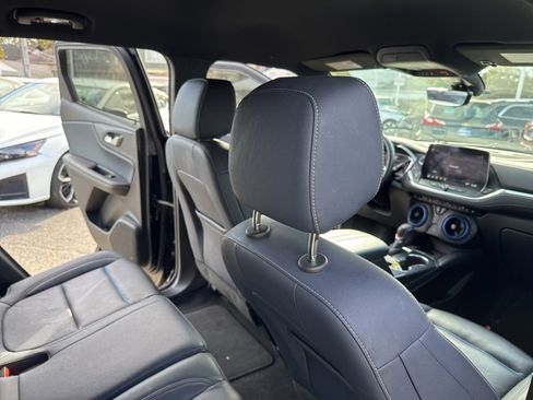 Used 2023 Chevrolet Blazer RS w/ Driver Confidence II Package image 18