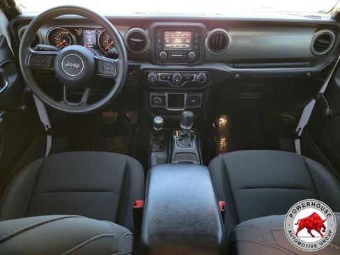 Used 2018 Jeep Wrangler Unlimited Sport AWD/4WD image 18