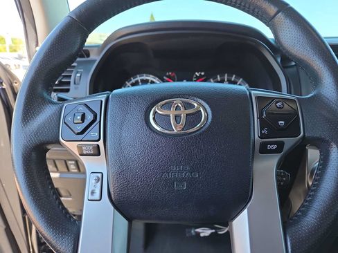 Used 2016 Toyota 4Runner SR5 Premium AWD/4WD image 23