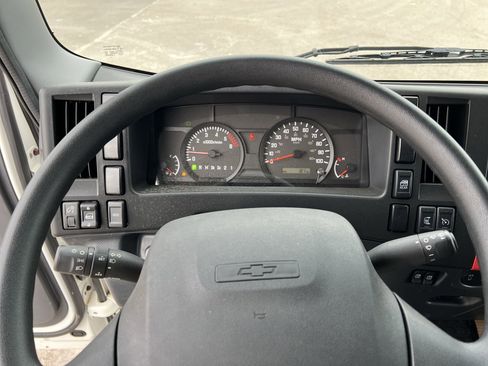 New 2024 Chevrolet Low Cab Forward image 43