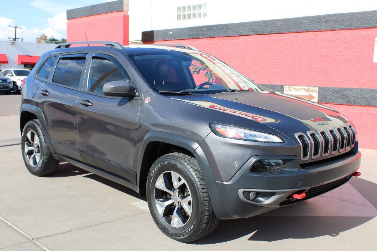 Used 2015 Jeep Cherokee Trailhawk w/ Comfort/Convenience Group AWD/4WD image 6