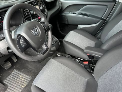 Used 2022 RAM ProMaster City Wagon image 10