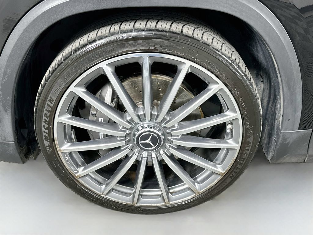 Used 2021 Mercedes-Benz GLA 45 AMG 4MATIC image 32