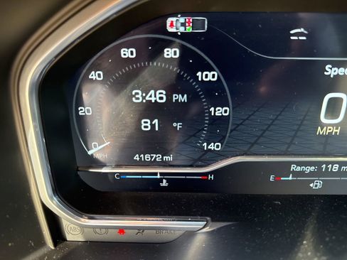 Used 2024 GMC Sierra 2500 AT4 w/ Max Trailering Package image 12