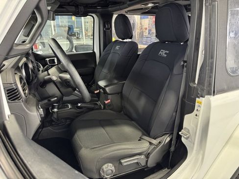 Used 2018 Jeep Wrangler Sport image 20