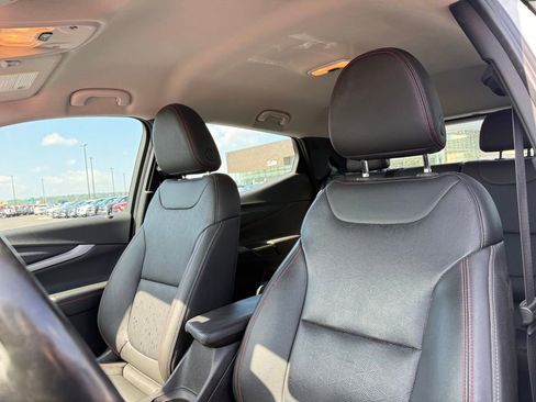 Used 2023 Chevrolet Bolt EUV LT w/ Convenience Package FWD image 22