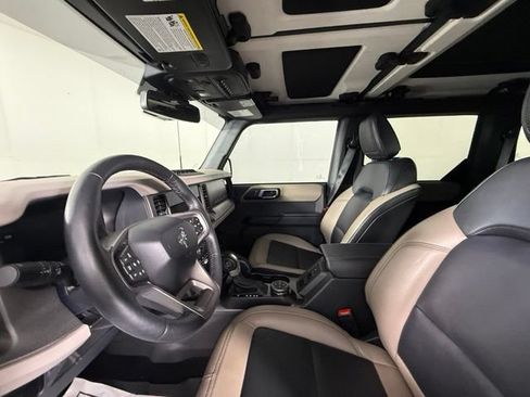 Used 2024 Ford Bronco Wildtrak AWD/4WD image 15