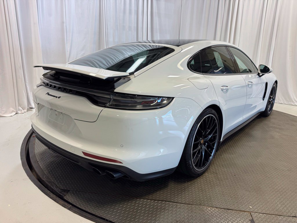 Certified 2023 Porsche Panamera 4 Platinum Edition AWD/4WD image 46