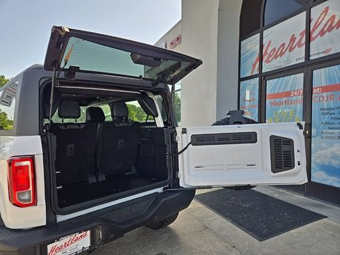 Used 2024 Ford Bronco Black Diamond AWD/4WD image 87