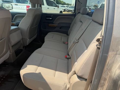 Used 2015 GMC Sierra 1500 SLE w/ SLE Value Package AWD/4WD image 12