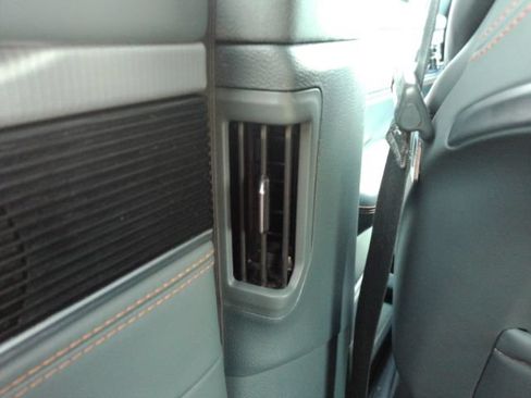 Used 2022 Jeep Grand Wagoneer Series III w/ Rear Seat Video Group 1 AWD/4WD image 41