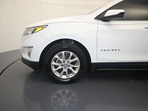 Used 2020 Chevrolet Equinox LT FWD image 9