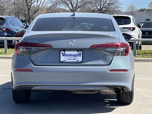 Certified 2024 Honda Civic Sport image 5