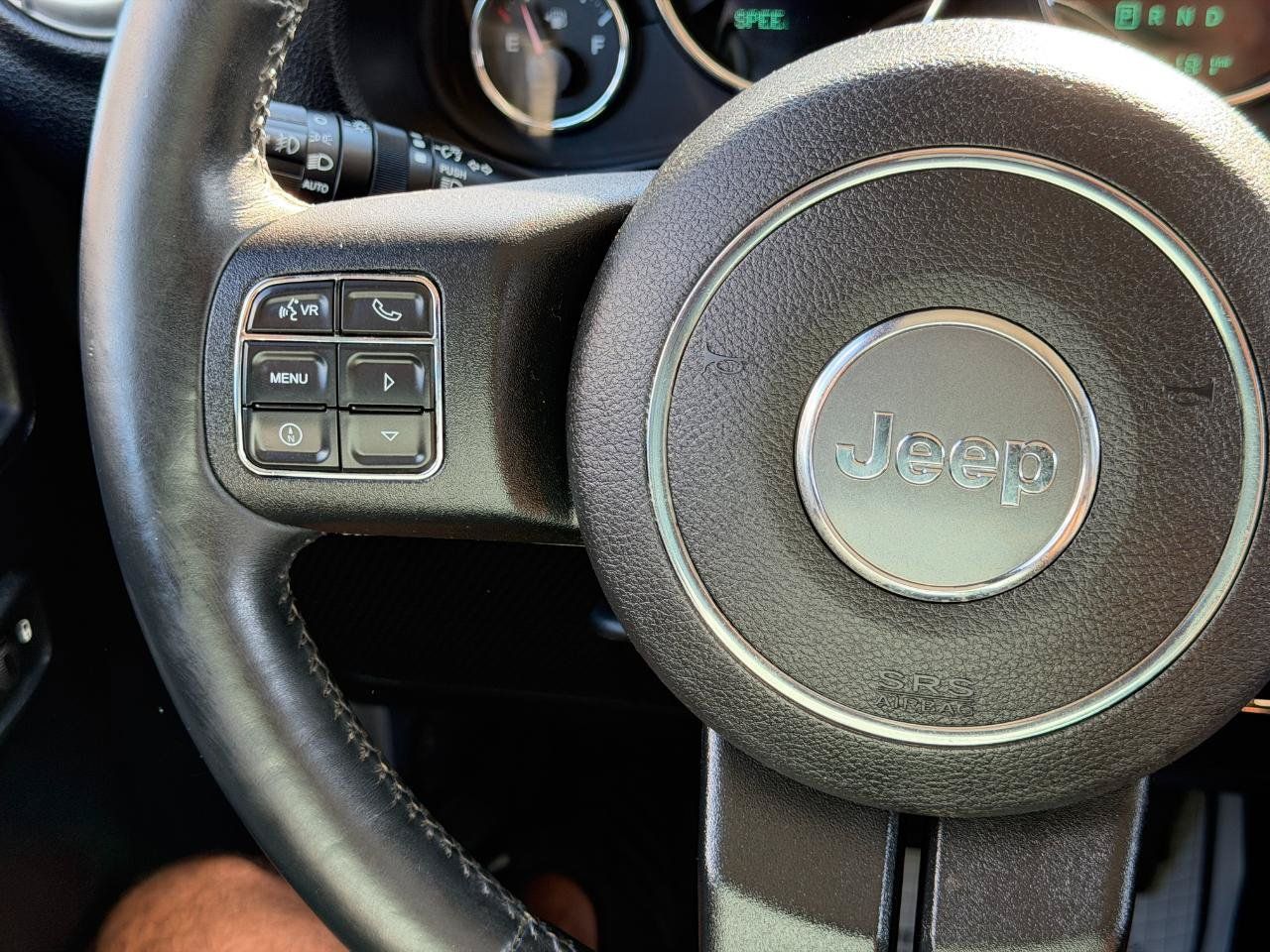 Used 2015 Jeep Wrangler Unlimited Sahara w/ Dual Top Group AWD/4WD image 63