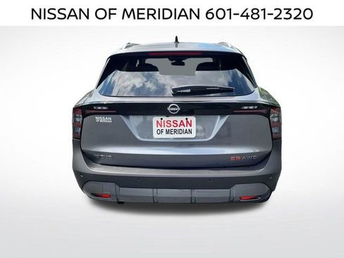 New 2026 Nissan Kicks SR AWD/4WD image 4