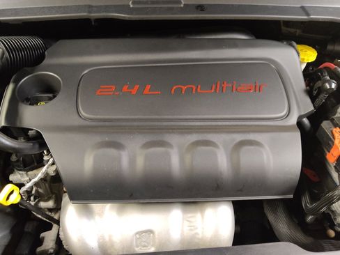 Used 2021 Jeep Compass Limited FWD image 30