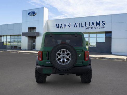 New 2025 Ford Bronco Badlands image 6