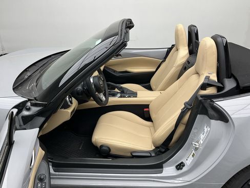 New 2026 MAZDA MX-5 Miata Grand Touring w/ Weather Package RWD image 3