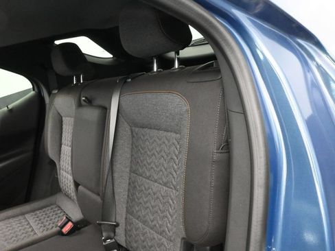 Used 2024 Chevrolet Equinox LT FWD image 30