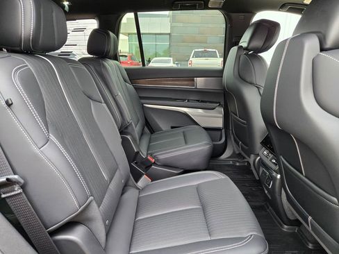 Certified 2026 Cadillac Vistiq Sport w/ LPO, Floor Liner Package image 30