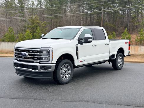 New 2026 Ford F250 King Ranch w/ Chrome Package AWD/4WD image 9